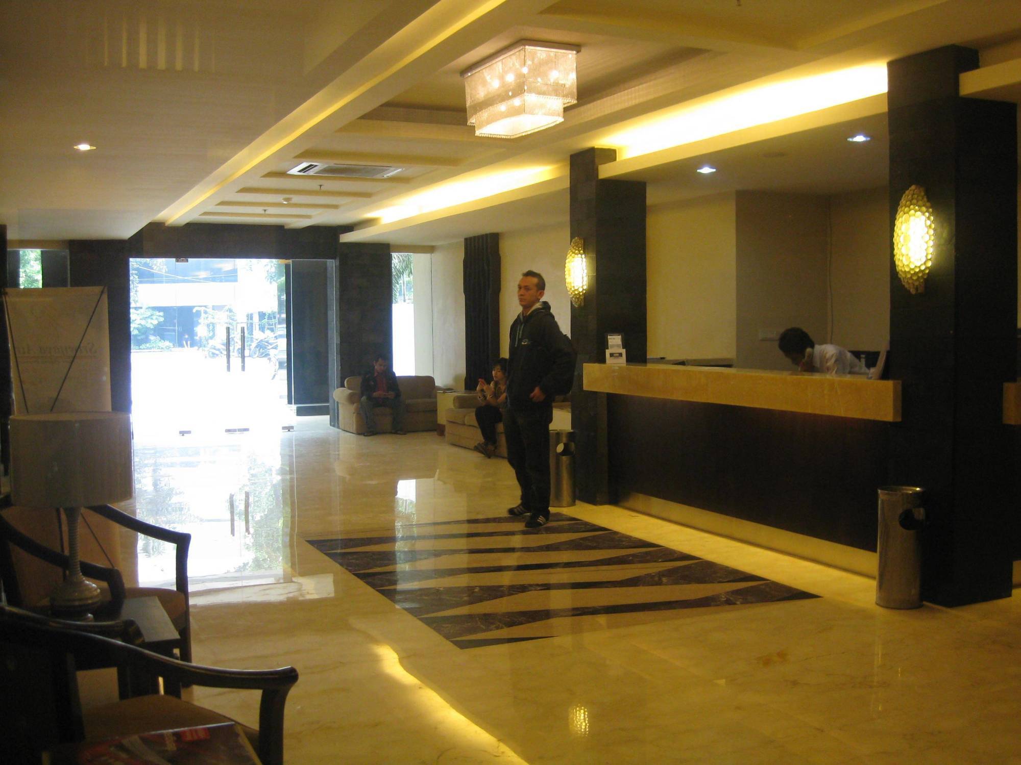 Rota International Hotel Jakarta Ngoại thất bức ảnh